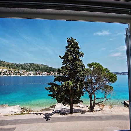 Sea Front Apartments Ivana 로고즈니차 외부 사진